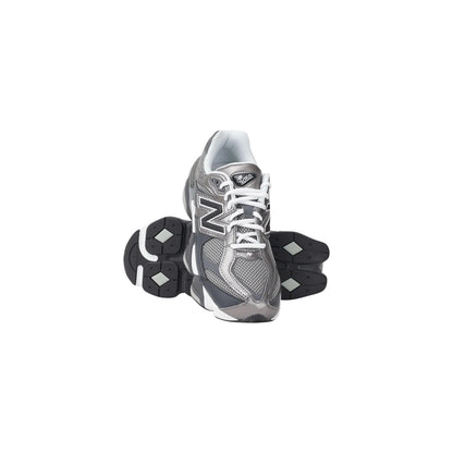 New Balance Women Sneakers